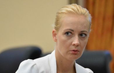 «У нее теперь четыре глаза»: чем жена Навального* напугала прессу?  