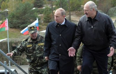 «Иначе пройдемся по всей Европе»: Сенатор предостерег НАТО от нападения на Белоруссию