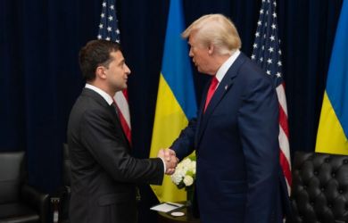 Зеленский угрожает россиянам. Украинский след в покушении на Трампа: главное к утру 