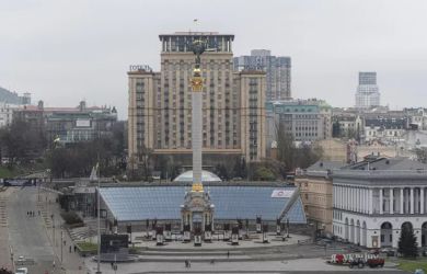 «Киев готовится провести референдум и сдать Донбасс»: Политолог