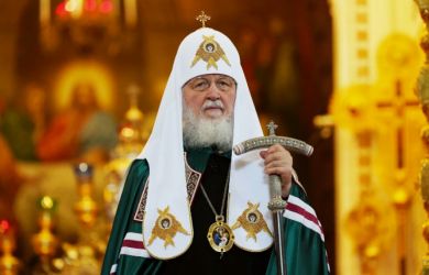 Не оскорблять чувства верующих: патриарх Кирилл проследит за товарными знаками 
