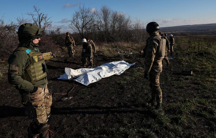 Россия и Украина передали друг другу тела погибших солдат