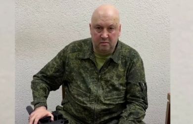 «Верните уже генералов Суровикина и Попова в Сирию!»: военблогеры