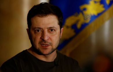 «Угрозы ударить по Кремлю 9 мая — это первая степень шизофрении»: Зеленскому поставили диагноз