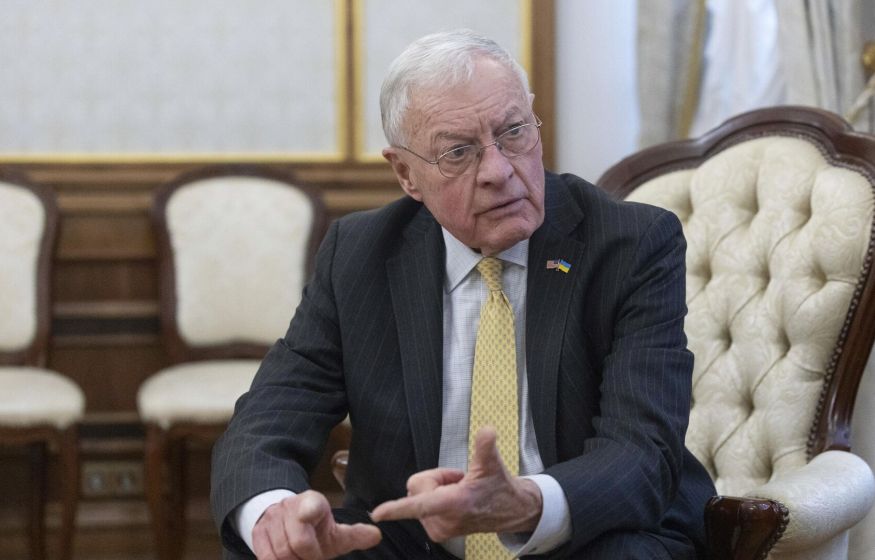 «Россия должна уступить Украине. Допускаем введение новых жестких санкций»: спецпосланник Трампа
