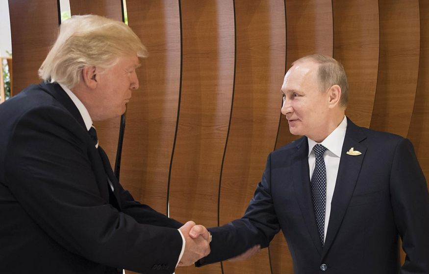 Путин начал разговор с Трампом в неожиданном месте