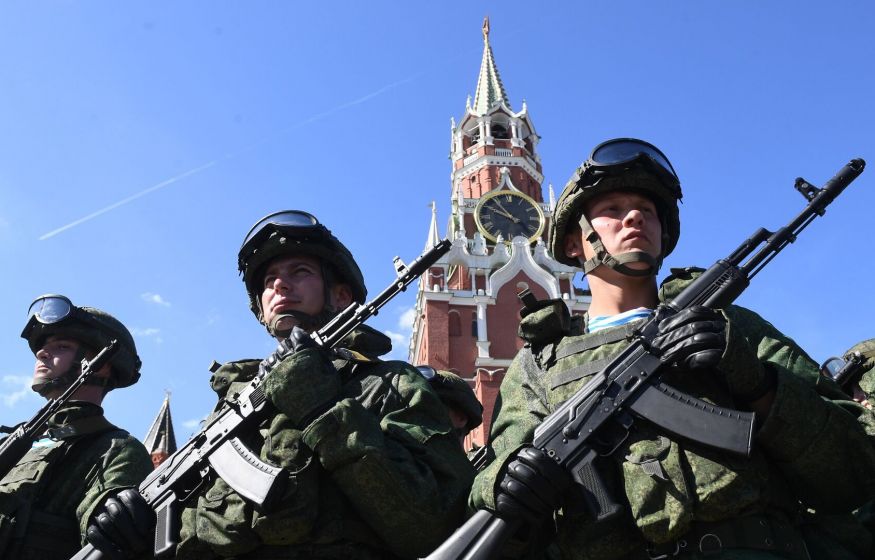 «У границ неспокойно. Нужна большая и хорошо вооруженная армия»: россиян предупредили о возможной войне «У границ неспокойно. Нужна большая и хорошо вооруженная армия»: россиян предупредили о возможной войне