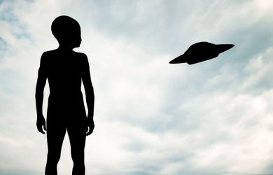 «Надо обвинить инопланетян или магнитные бури. Заевшая русофобская пластинка»: в МИД РФ ответили Лондону на обвинения
