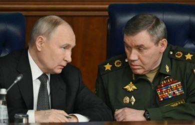 Секретная беседа Путина с Герасимовым: готовит ли Россия мощный удар по Киеву?