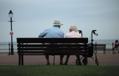 Пенсионную систему хотят отменить. Причина – растущие расходы. Заботу о родителях переложат на детей?