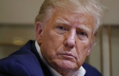 Киеву поставили жесткий ультиматум. Трампа призвали принять судьбоносное решение: главное к утру