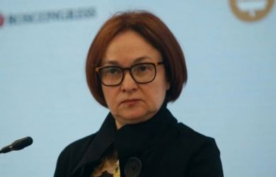 ЦБ не слышит предупреждений: как упрямство Набиуллиной грозит рецессией