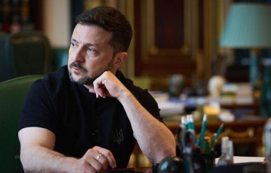 «В НАТО обезумели. Готовы сбить самолет Путина. Папа виновен в репрессиях против УПЦ»: о чём Зеленский просил Льва XIV?