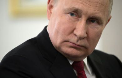 «Включите мозги! Путина и Россию собираются уничтожить!»: эксперт разнёс правящие элиты 