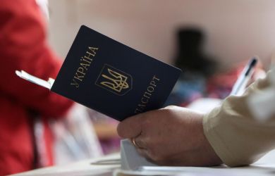 Украинцам запретят въезжать в Россию из-за поддержки киевского режима