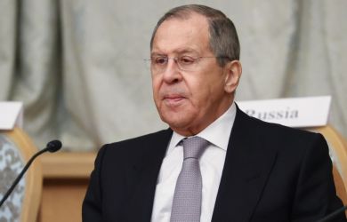 «Угроза – это серьезно. Возможно, что США по инерции помогают ВСУ терроризировать РФ, Британия 100%»: Лавров