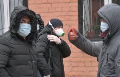 «На улицах и в домах на территории РФ не должно быть нелегалов!»: часть мигрантов призвали депортировать