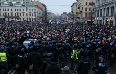 Россия готовится к осенним протестам. Тайный игрок Кремля вышел из тени