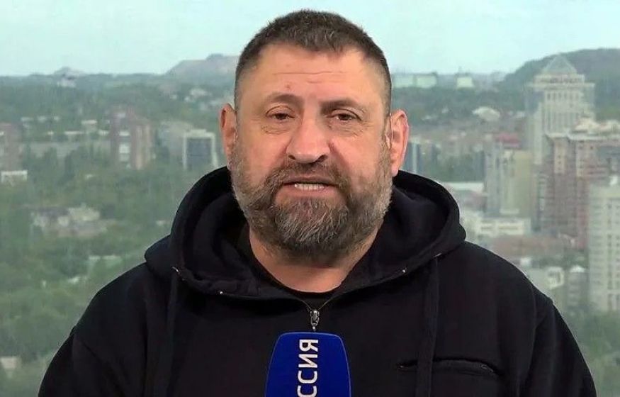 «Нам нужна современная армия, а не бегущая до упаду на одном месте»: Сладков