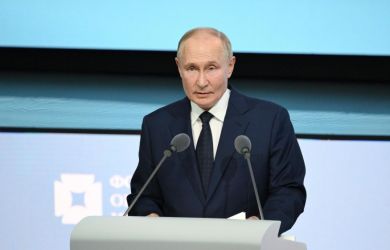«В этом смысле вся Украина наша. Я был готов говорить с Зеленским в Киеве, но Джонсон помешал»: Путин