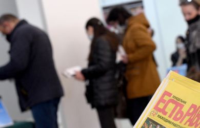 Рынок труда начинает выравниваться: россияне стали меньше работать из-за медленного роста зарплат