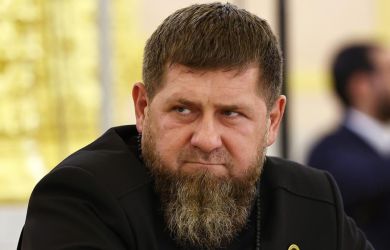 Ультиматум «кадыровцам». Серый кардинал Кремля внезапно исчез. С России снимают санкции: главное к 21:00