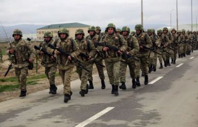 «Войны разгорятся по границам России. Азербайджан уже начал»: военкор Стешин  