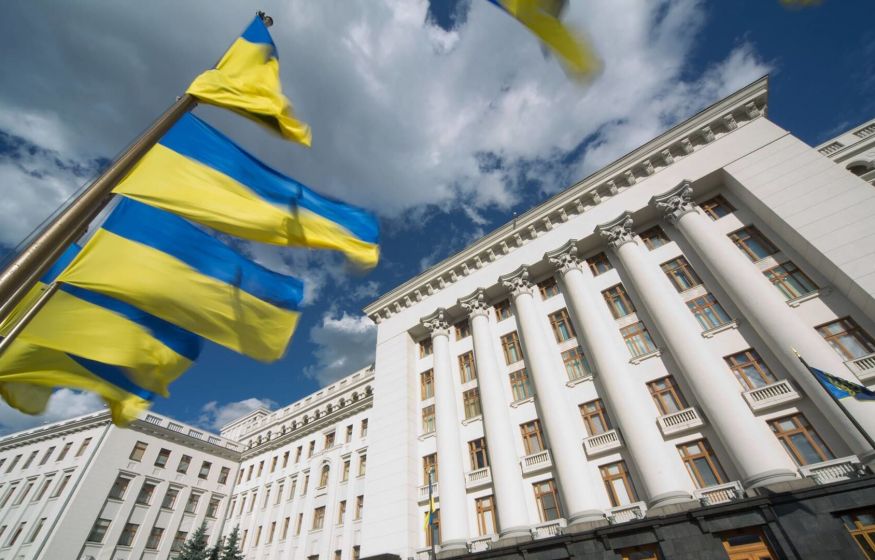 «Нам удастся вести приемлемый переговорный процесс с РФ с более мощным оружием»: угрожающий призыв из офиса Зеленского