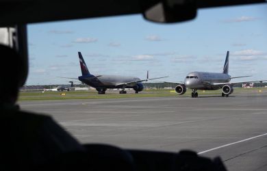 «Перекладывать форс-мажоры на людей неправильно. Государство обязано заботиться о благосостоянии граждан»: депутат