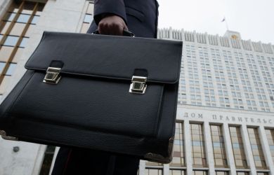 «Я депутат Госдумы, но не надо меня за это бить»: чиновник о желании россиян выжить