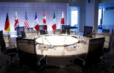 «Надо свалить из G7. Мы бедная страна. Нужно помириться с Россией»: кто ищет повод выйти из объединения?