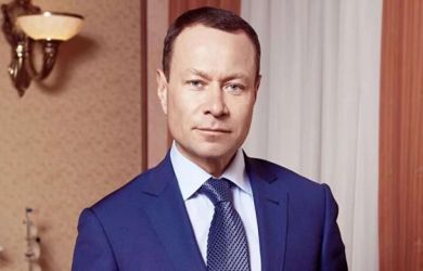 «Нажраться никак не могут»: У экс-мэра конфисковали пол миллиарда и более 800 единиц недвижимости