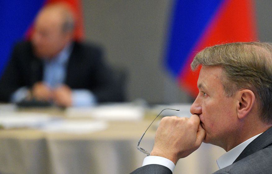 В Госдуме жестко разнесли Грефа за жалобы Путину: «Не жирующим банкирам вести разговоры в пользу бедных» В Госдуме жестко разнесли Грефа за жалобы Путину: «Не жирующим банкирам вести разговоры в пользу бедных»