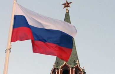 Счета подростков, отказ от рассылок, памятники, СВО: что поменяется в законодательстве с августа?