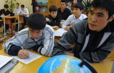 «Казалось бы, значит, есть рождаемость, но не тут-то было. Пусть за них платит их семья, страна»: ГД о мигрантах