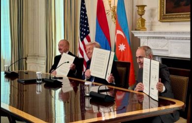 «Пашинян продал Армению США. Посмотрите на эту рожу. Ничего хорошего для России нет»: Колясников