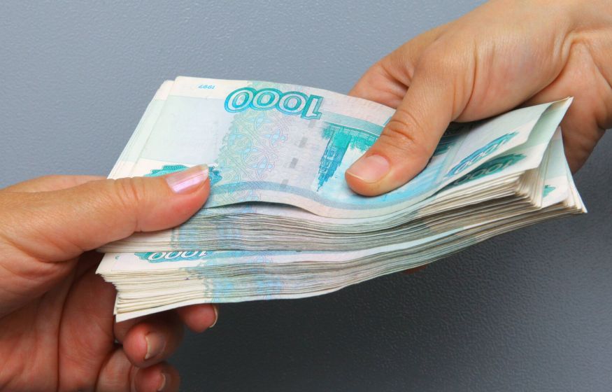 В Госдуме предложили раздавать гражданам России деньги ежемесячно: «Ресурсы есть!»