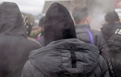 Толпа мигрантов призвала к расправе над Русской общиной. «Пыть-Ях - это наш город!»: Readovka