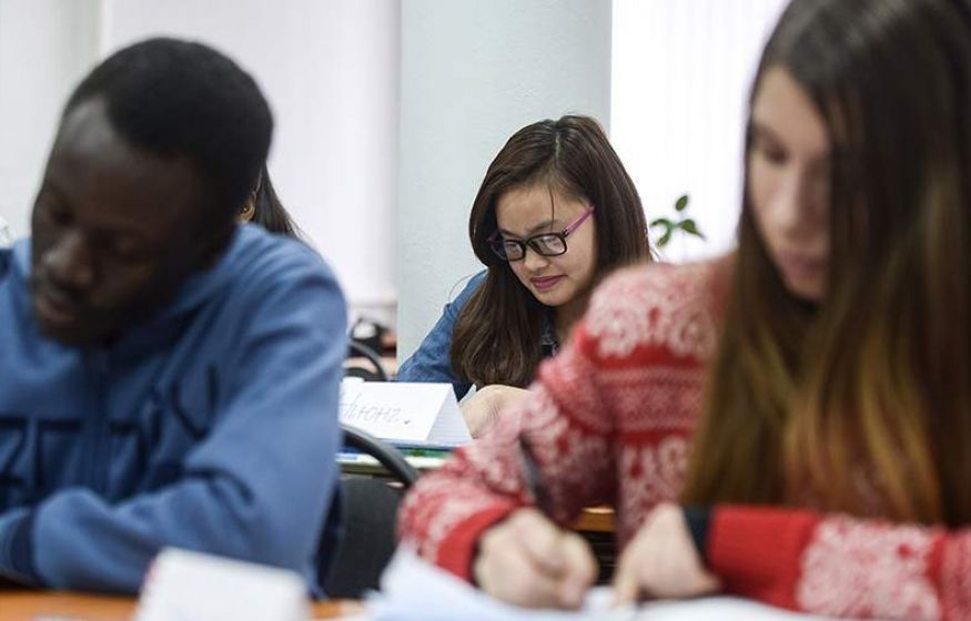 80 процентов школьников - дети ценных специалистов. Самара превращается в Самарабад: ЦГ 80 процентов школьников - дети ценных специалистов. Самара превращается в Самарабад: ЦГ