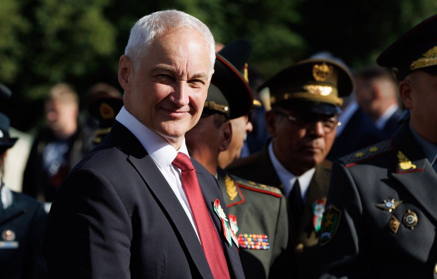 Перенос фокуса: Как Белоусов и Герасимов усилят ПВО и снизят удары по Украине Перенос фокуса: Как Белоусов и Герасимов усилят ПВО и снизят удары по Украине