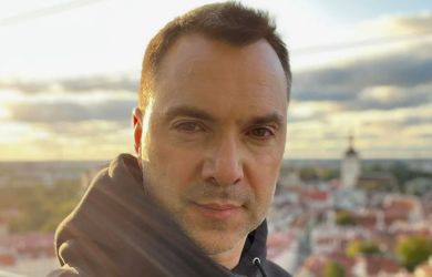 Европа готовит Западной Украине «демилитаризацию похлеще русских»: Арестович*