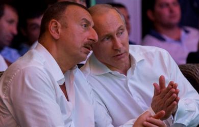 «Почему не наплевали друг другу в лицо?»: Встреча Путина и Алиева закончилась холодной войной