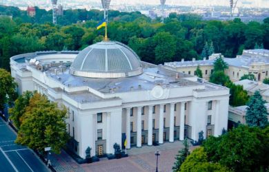 «Государство не реанимируется. 300 трупов чиновников»: СБУшник ужаснулся в прямом эфире 
