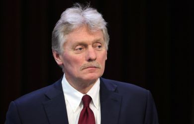 «Почему бы не приехать, если ты открыт для диалога?»: Песков обратился к Зеленскому. «Абсолютно неприемлемо для РФ»