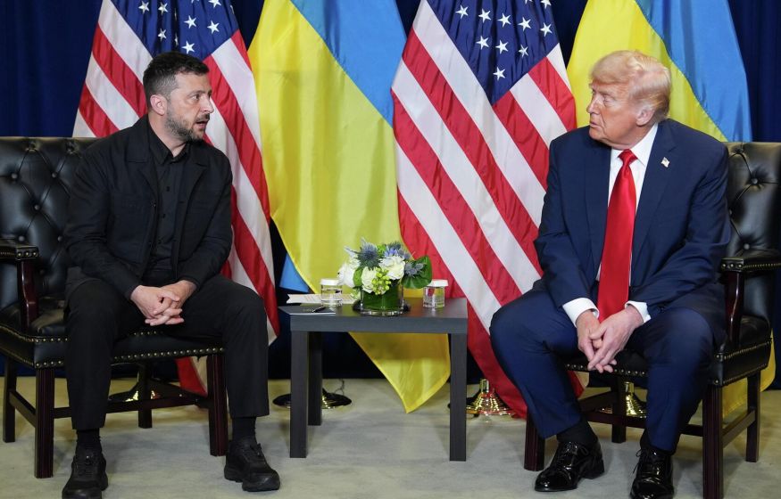 Призывал ли Трамп «бомбить дом Путина»? Зеленский в страхе сознался