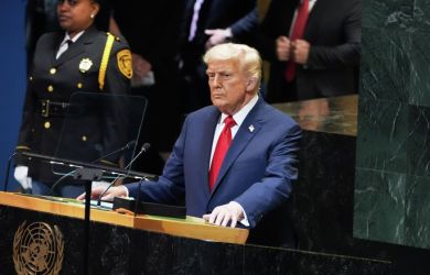 Трамп рассматривает передачу Украине дальнобойного оружия: WSJ