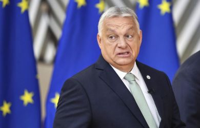 Один шаг до катастрофы: Орбан предупредил Запад о неизбежности Третьей мировой