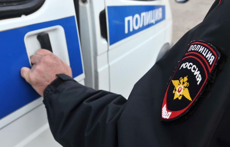 В полицию будут принимать «всех подряд»: «со службы ушли более половины полицейских»