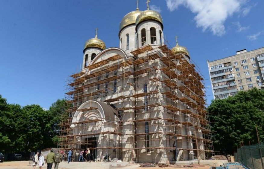 Киев снёс 200 храмов: святыни Донбасса стерты с лица земли Киев снёс 200 храмов: святыни Донбасса стерты с лица земли