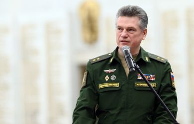 У бывшего кадровика Минобороны эпохи Шойгу нашли серебряные погоны и имущество на пол миллиарда